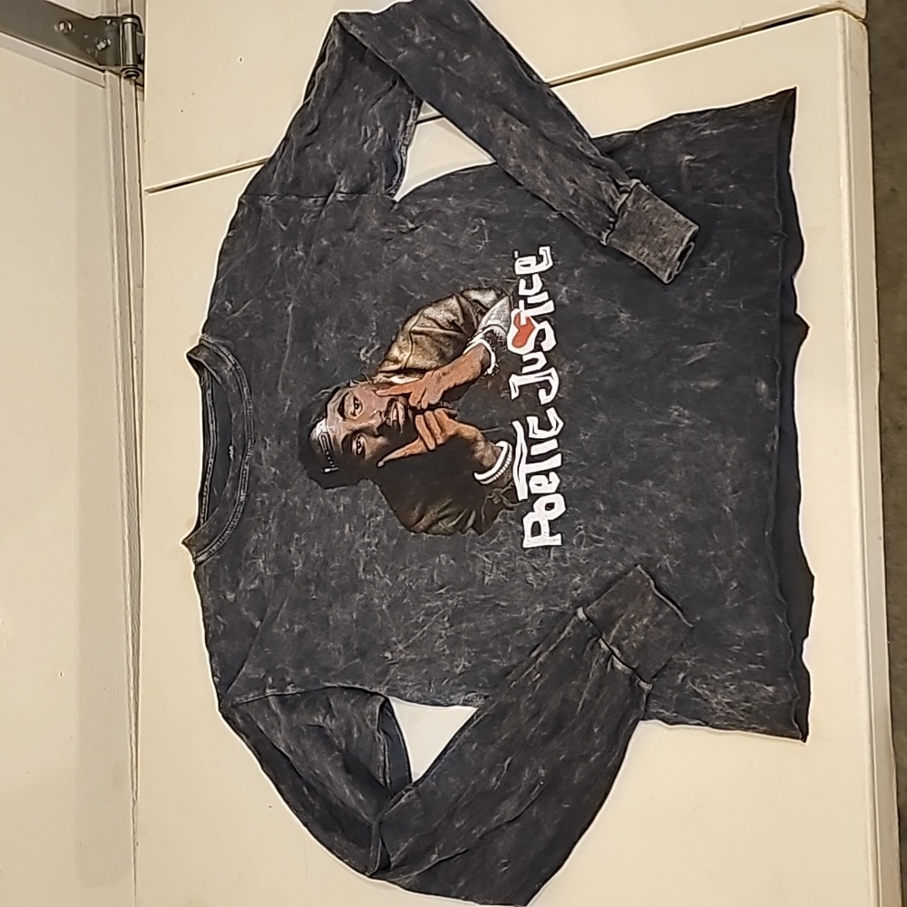 Womens small Like New long sleeve shirt. Poetic justice